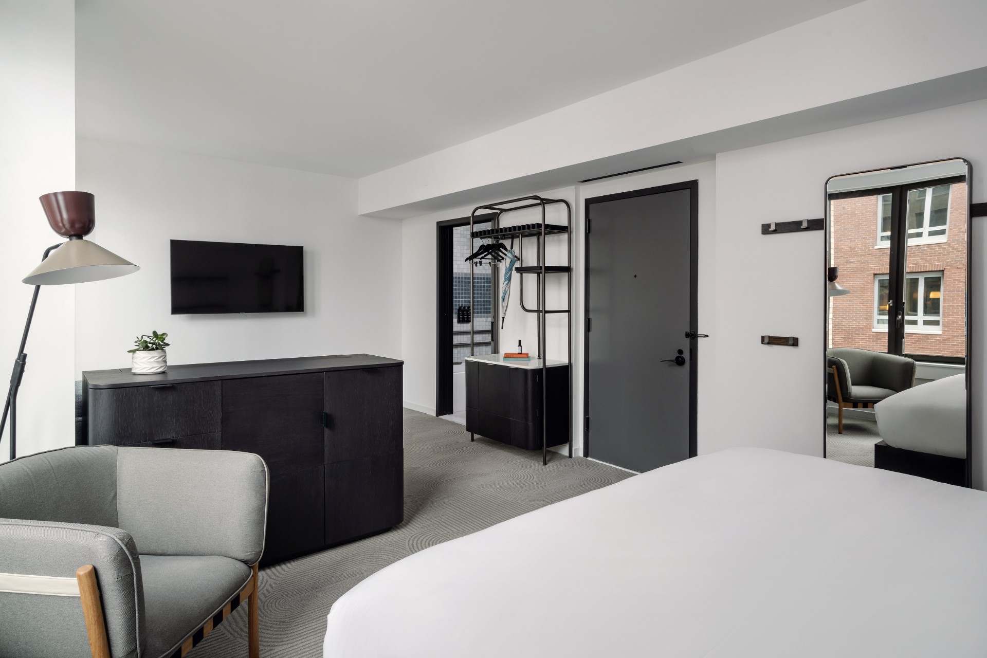 King Suite - Image 2